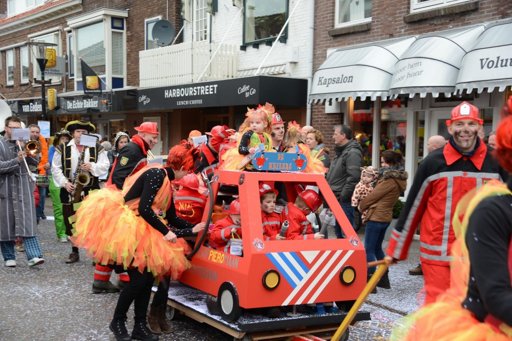 ../Images/Kinder optocht 2015 043.jpg